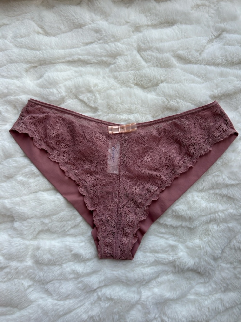 Leonisa Lace Satin Panty M